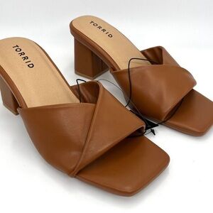 Torrid Cognac Twist Front Heeled Mules Women’s Size 11M